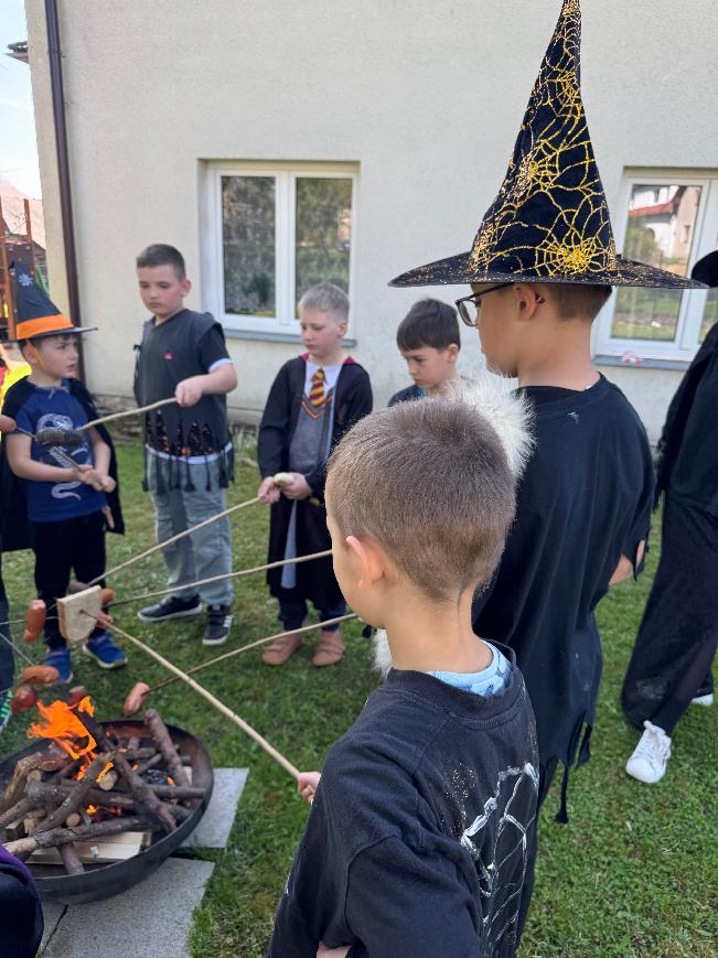 ČARODĚJNICKÉ VYUČOVÁNÍ