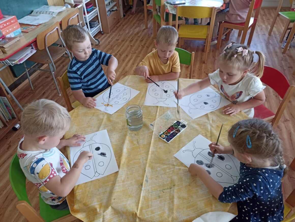 červené září mš 2025