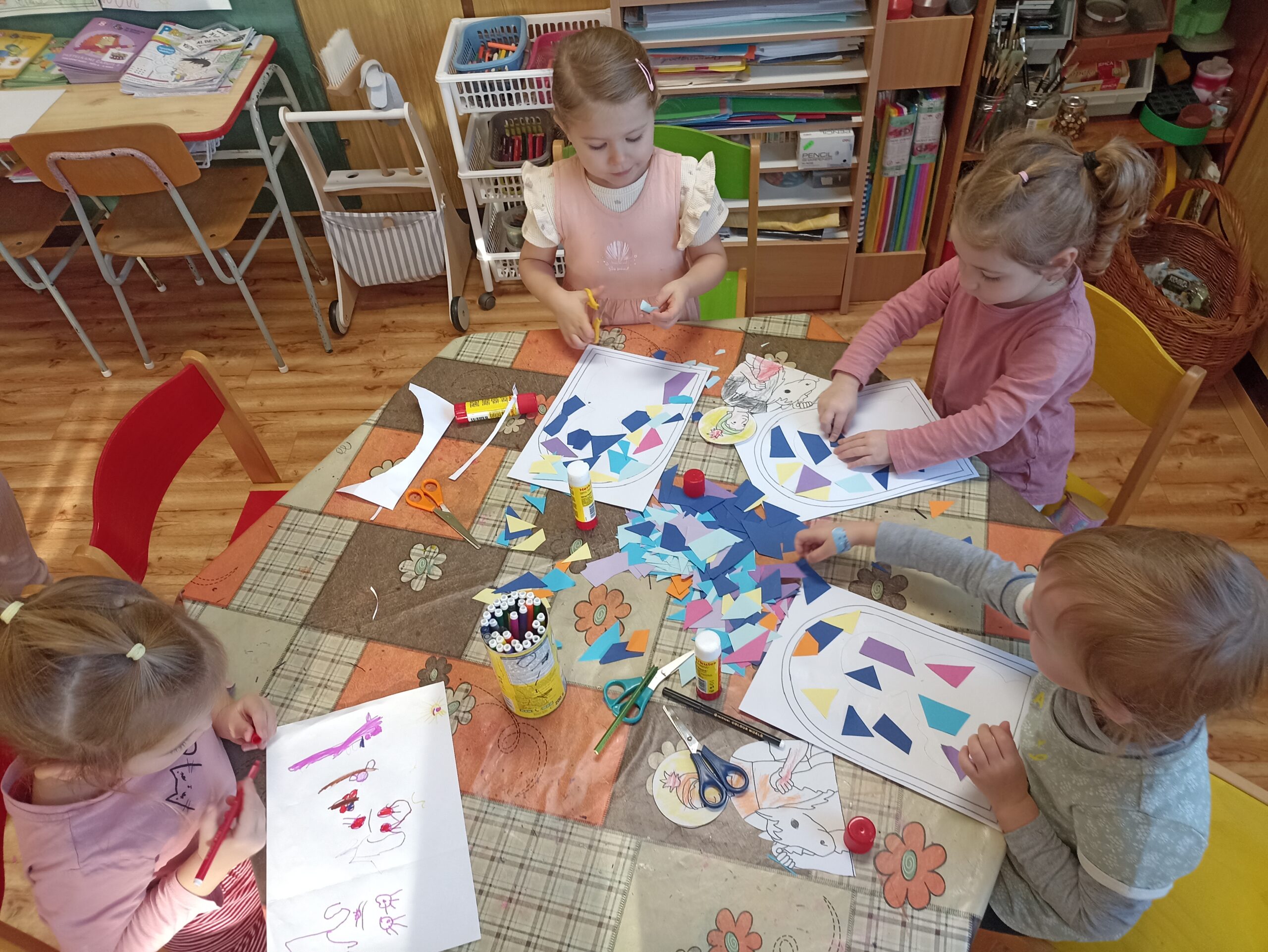 Hnědý listopad MŠ 2025 Hnědý listopad MŠ 2025