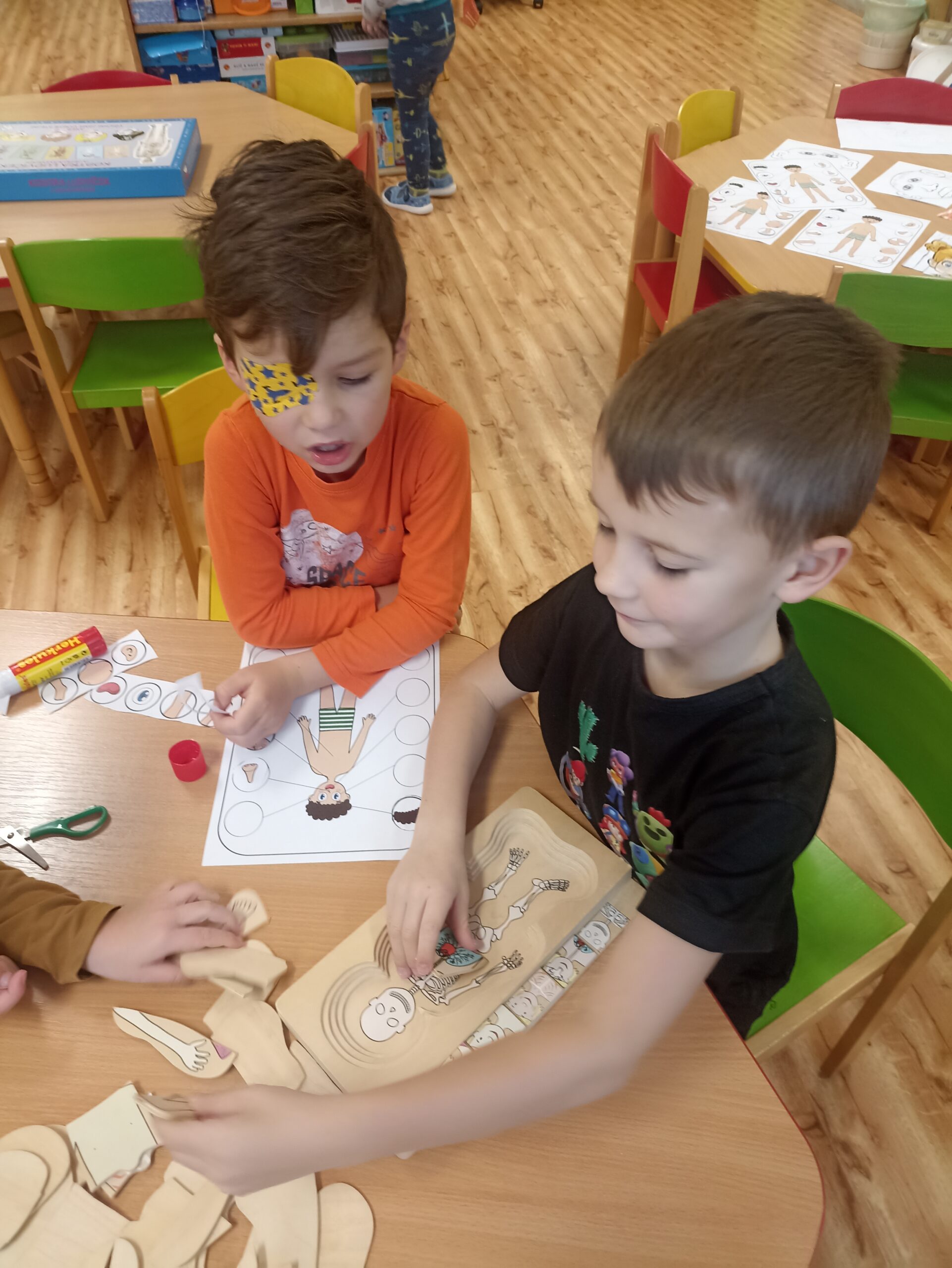 Hnědý listopad MŠ 2025 Hnědý listopad MŠ 2025